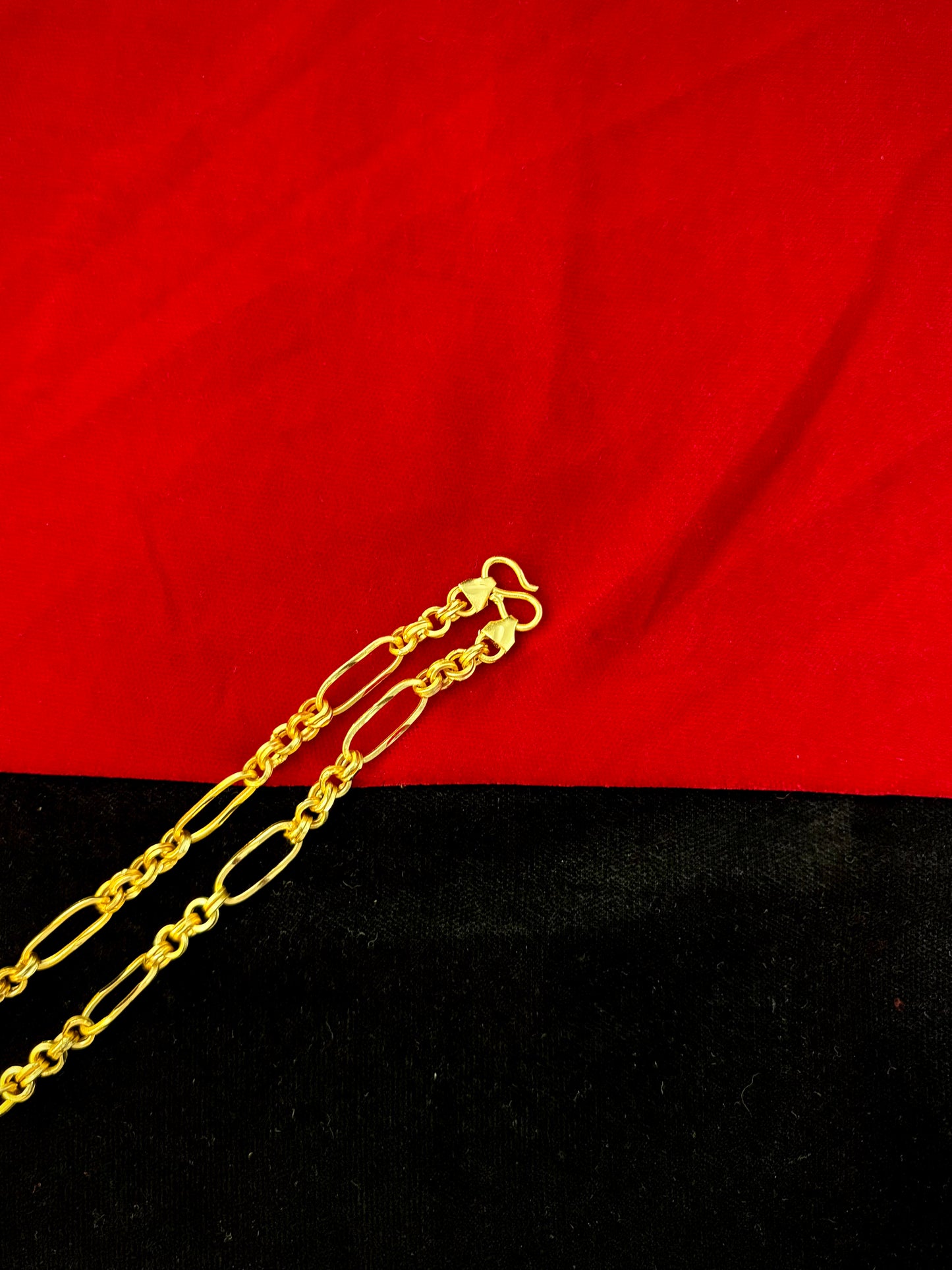 Figaro Chain – 150 Milligram Gold Forming, 22-Inch Length, 29gm
